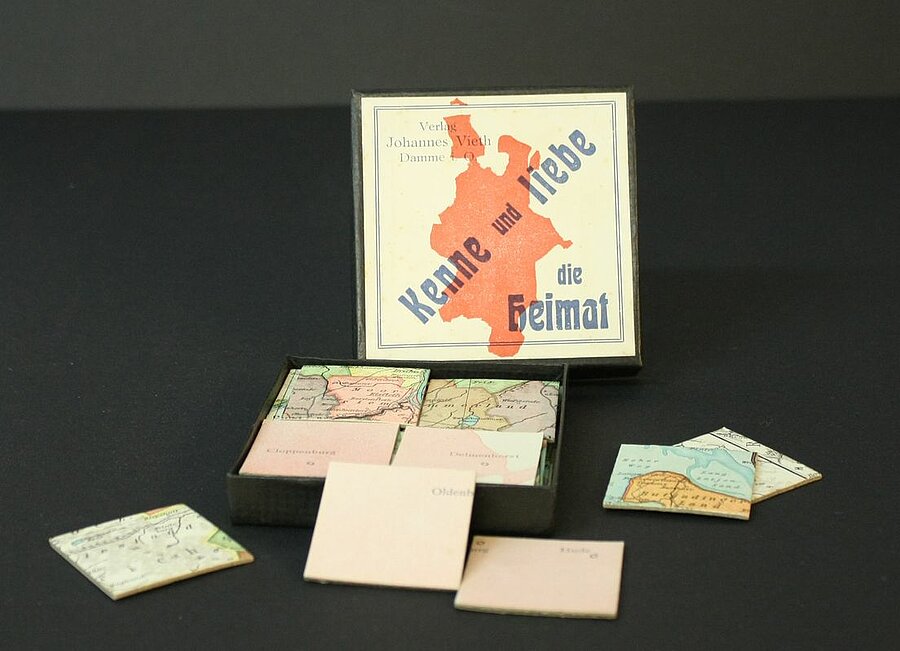 Memory-Spiel "Kenne und liebe die Heimat", um 1930, Private Schenkung. Foto: Stadtmuseum Oldenburg