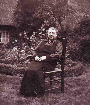 Mathilde Hanken im Hausgarten 1938 © Stadtmuseum Oldenburg