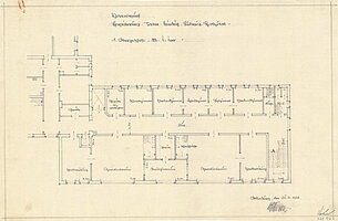 Vorentwurf zur Erweiterung des PFL-Hospitals, Obergeschoss-Grundriss mit Bemaßung und Nutzungsangabe der Räume, 1938 © Stadtmuseum