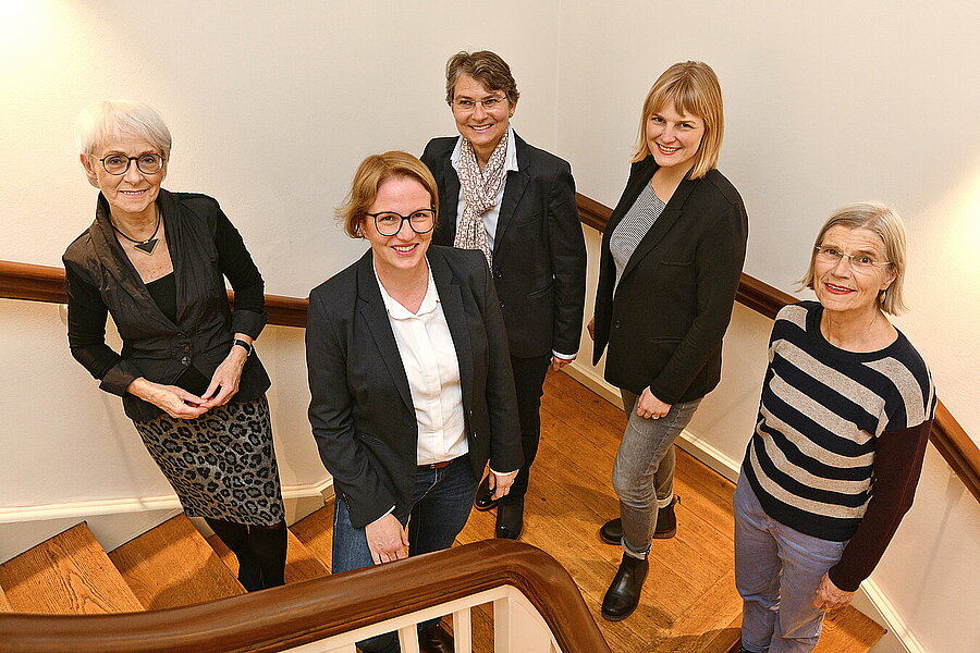 Der Vorstand der Freunde und Förderer des Stadtmuseums (Nicht auf dem Foto: Olaf Meenen und Gunnar Zimmermann), Foto: Stadtmuseum Oldenburg