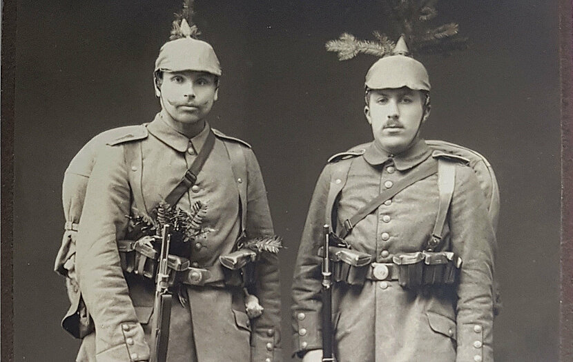 Karl Bulling mit einem Kameraden. Foto: Stadtmuseum