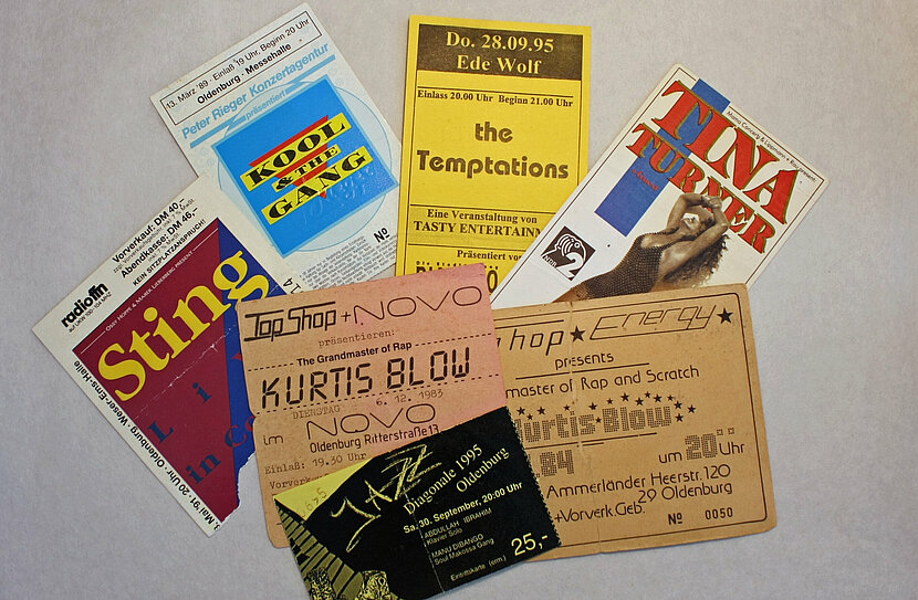 Eintrittskarten zu verschiedenen Konzerten in Oldenburg, Private Schenkung 2019. Foto: Stadtmuseum Oldenburg