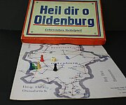 Würfelspiel "Heil dir o Oldenburg", um 1930, Private Schenkung. Foto: Stadtmuseum Oldenburg